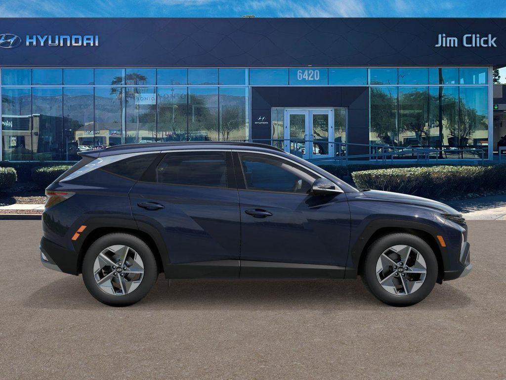 new 2025 Hyundai TUCSON Hybrid car, priced at $39,090