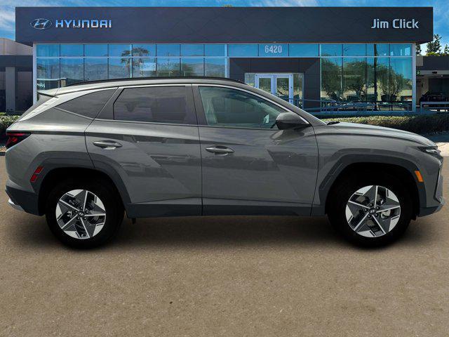 new 2025 Hyundai Tucson car, priced at $34,180