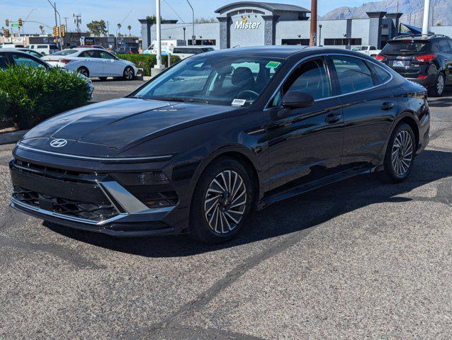 used 2025 Hyundai Sonata Hybrid car, priced at $28,999