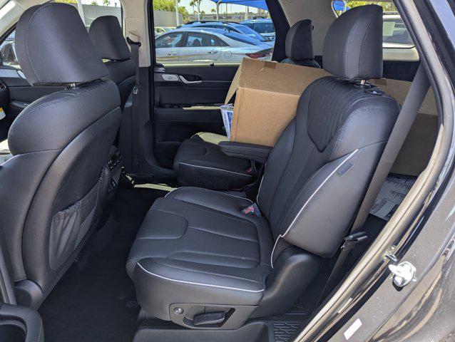 used 2024 Hyundai Palisade car, priced at $45,999