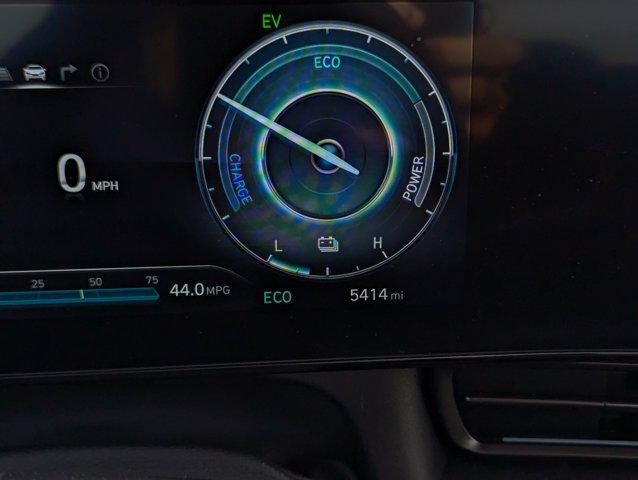 used 2025 Hyundai ELANTRA HEV car, priced at $25,999