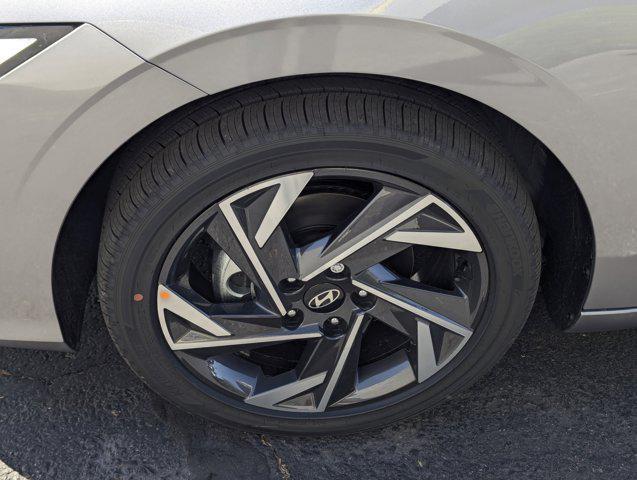 new 2025 Hyundai Elantra car, priced at $29,205