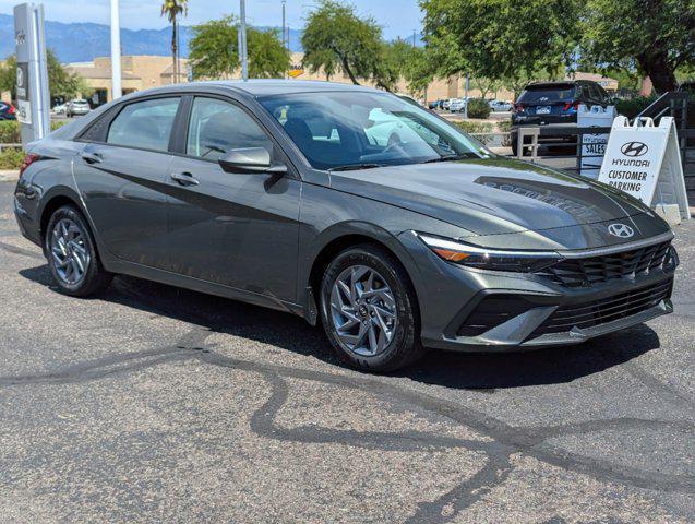 new 2024 Hyundai Elantra car, priced at $25,280