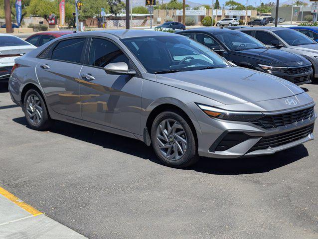 new 2025 Hyundai ELANTRA HEV car, priced at $26,705