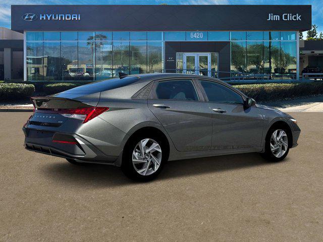 new 2025 Hyundai Elantra car, priced at $29,185