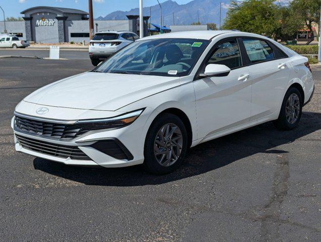 new 2024 Hyundai Elantra car, priced at $25,720