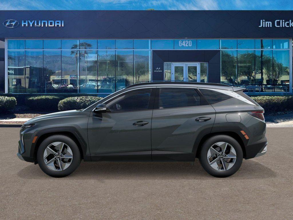 new 2025 Hyundai TUCSON Hybrid car, priced at $39,100