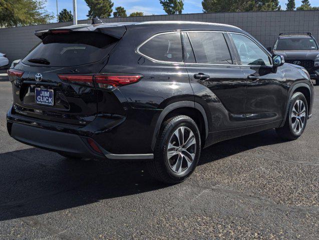 used 2021 Toyota Highlander car, priced at $35,999