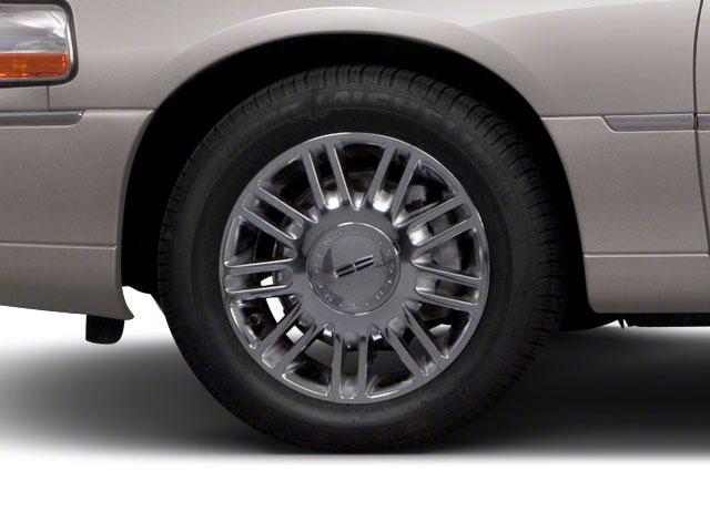 used 2010 Lincoln Town Car car, priced at $7,857