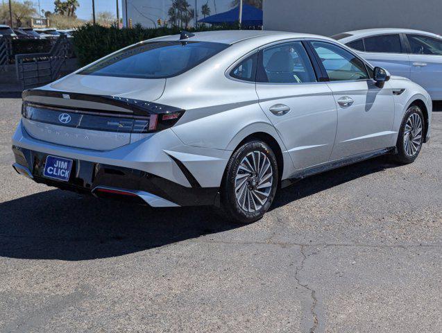 new 2025 Hyundai Sonata Hybrid car, priced at $33,010