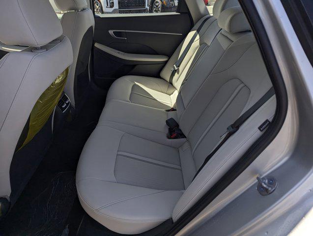 new 2025 Hyundai Sonata Hybrid car, priced at $33,010