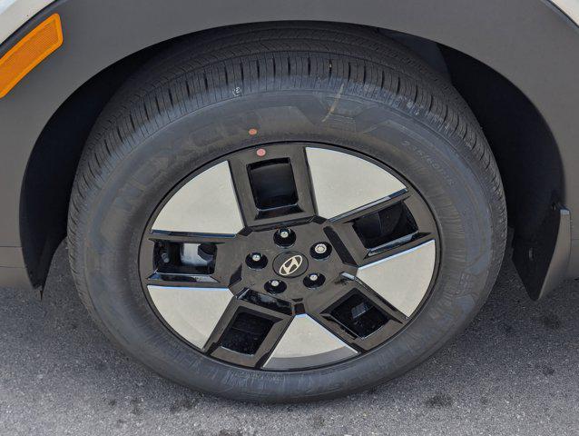 new 2025 Hyundai Santa Fe car, priced at $39,930