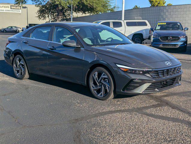 new 2025 Hyundai Elantra car, priced at $31,085