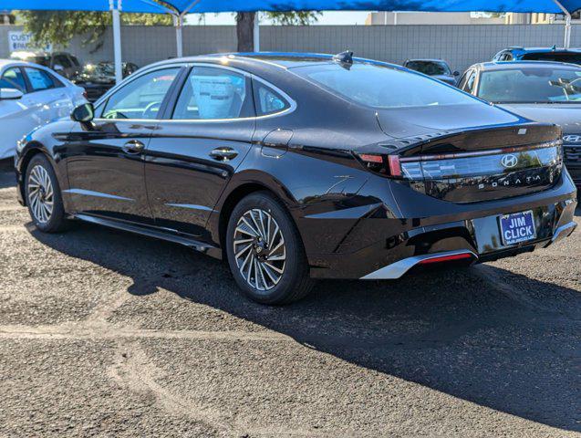 new 2025 Hyundai Sonata Hybrid car, priced at $32,685