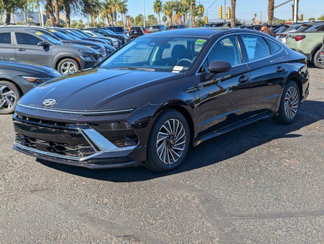 new 2025 Hyundai Sonata Hybrid car, priced at $32,685