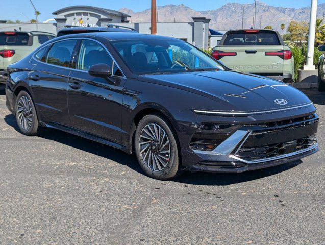 new 2025 Hyundai Sonata Hybrid car, priced at $32,685