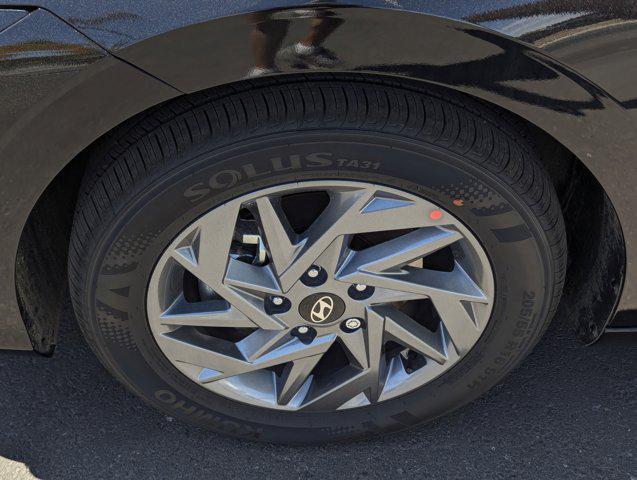 new 2025 Hyundai ELANTRA HEV car, priced at $27,235