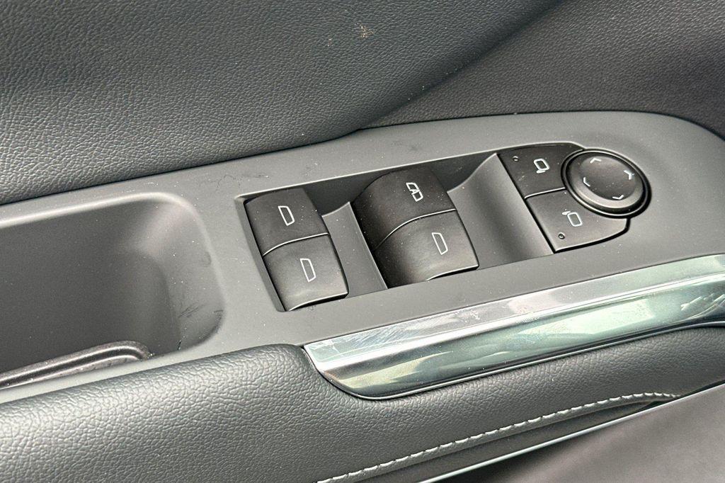 new 2026 Chevrolet Traverse car, priced at $49,615