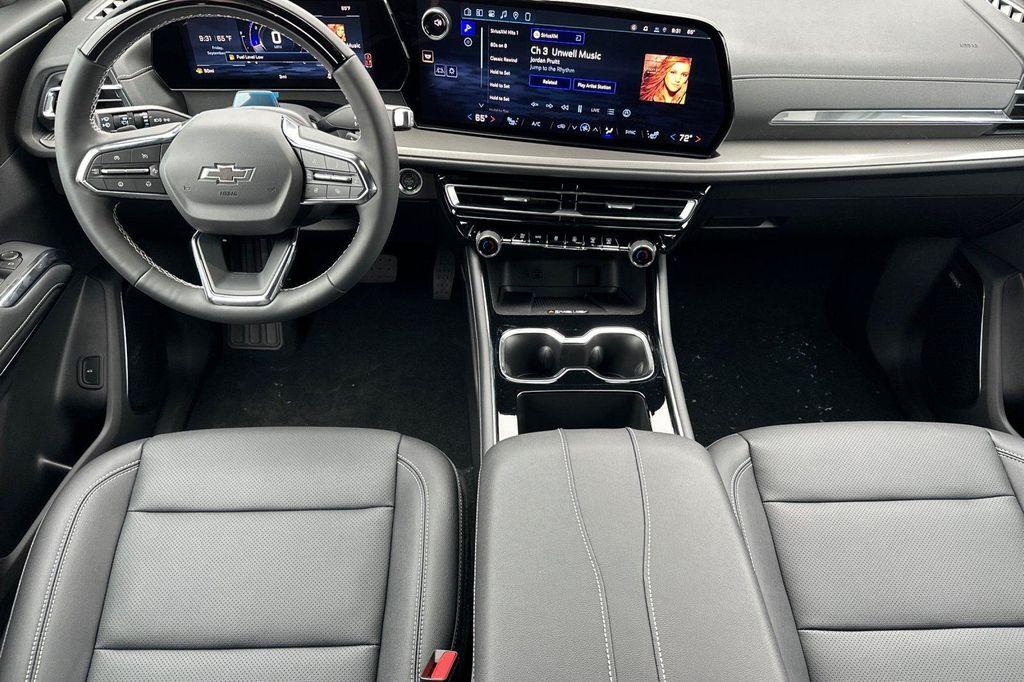 new 2026 Chevrolet Traverse car, priced at $49,615