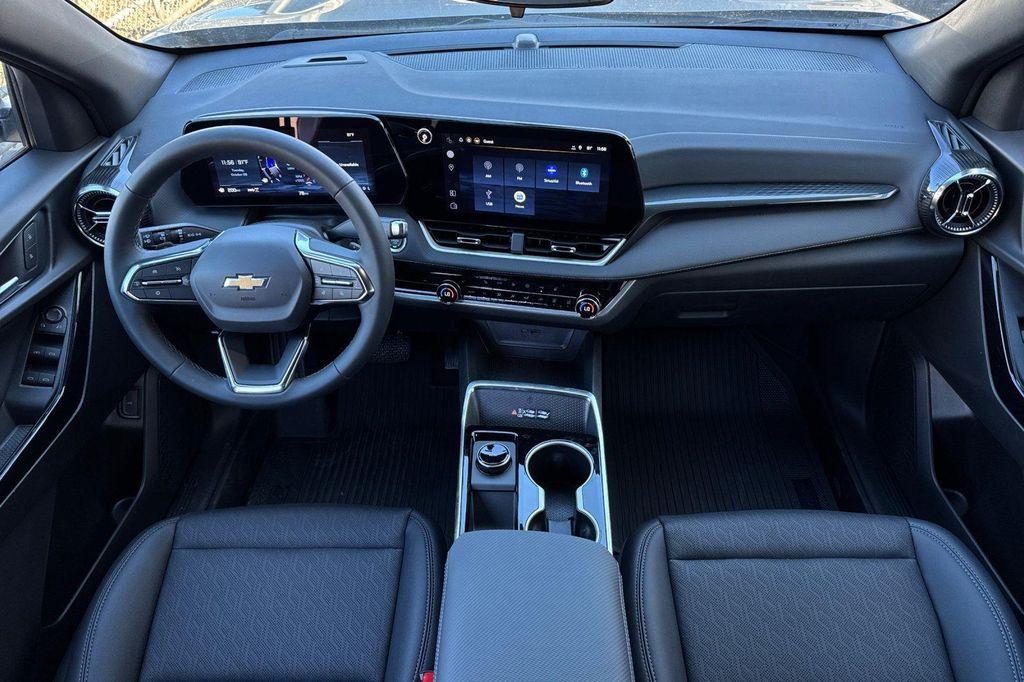 new 2026 Chevrolet Equinox car, priced at $33,235