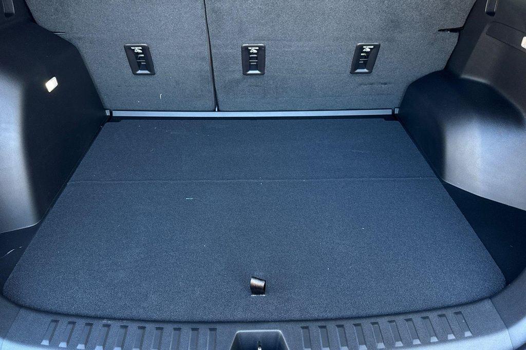 new 2026 Chevrolet Equinox car, priced at $33,235