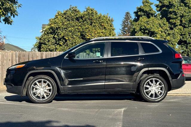 used 2018 Jeep Cherokee car, priced at $13,998