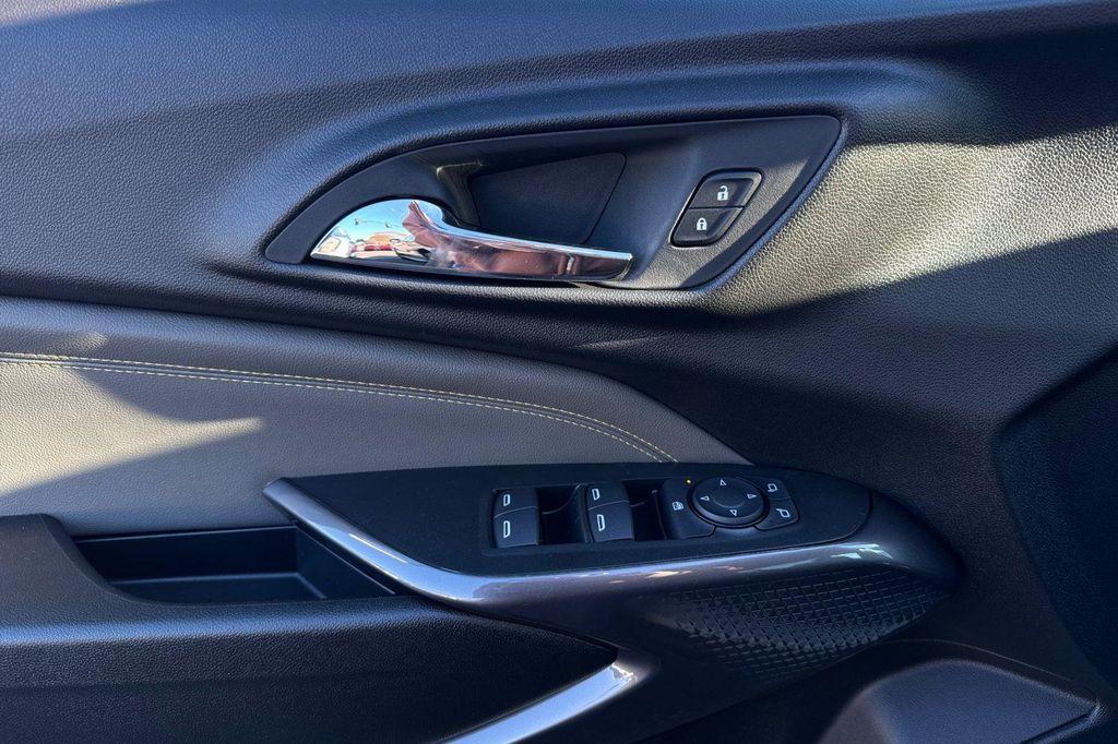 new 2026 Chevrolet Trax car, priced at $26,660