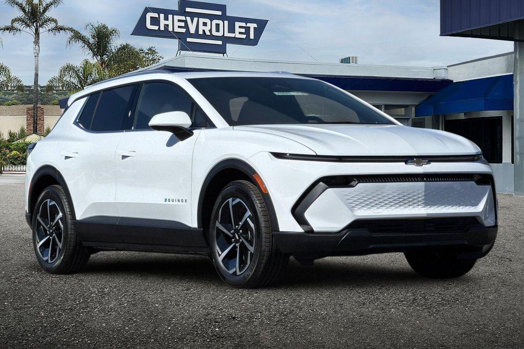 new 2026 Chevrolet Equinox EV car, priced at $40,295