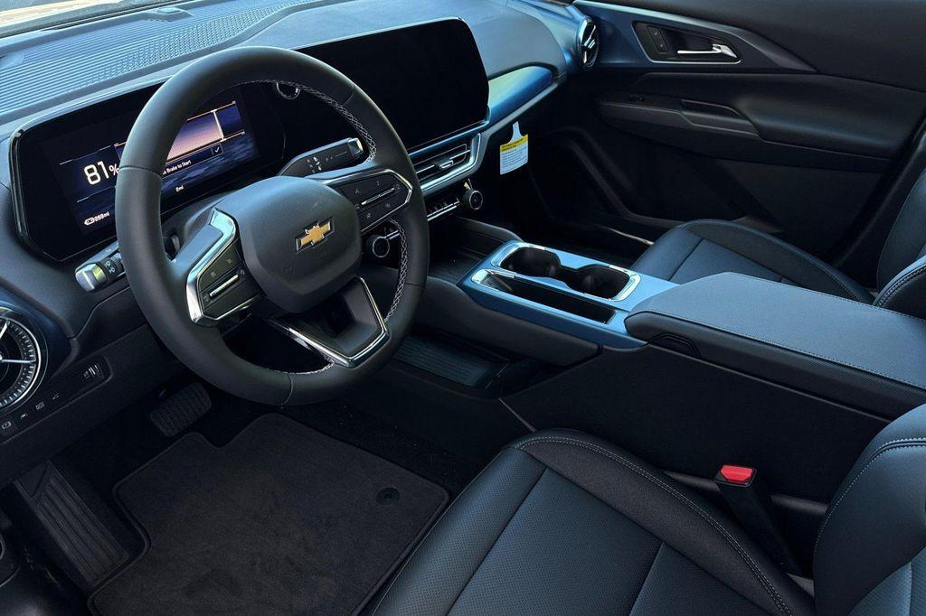 new 2026 Chevrolet Equinox EV car, priced at $40,295
