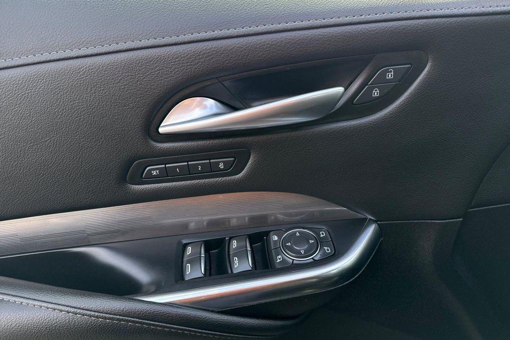 used 2024 Cadillac XT4 car, priced at $29,000