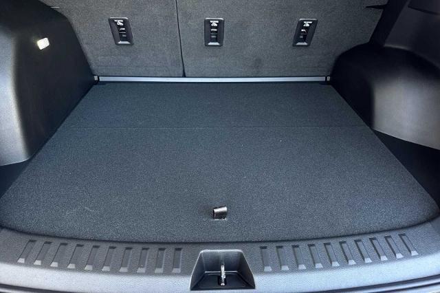 new 2026 Chevrolet Equinox car, priced at $37,135