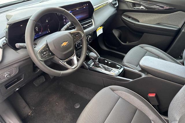 new 2025 Chevrolet TrailBlazer car, priced at $29,120