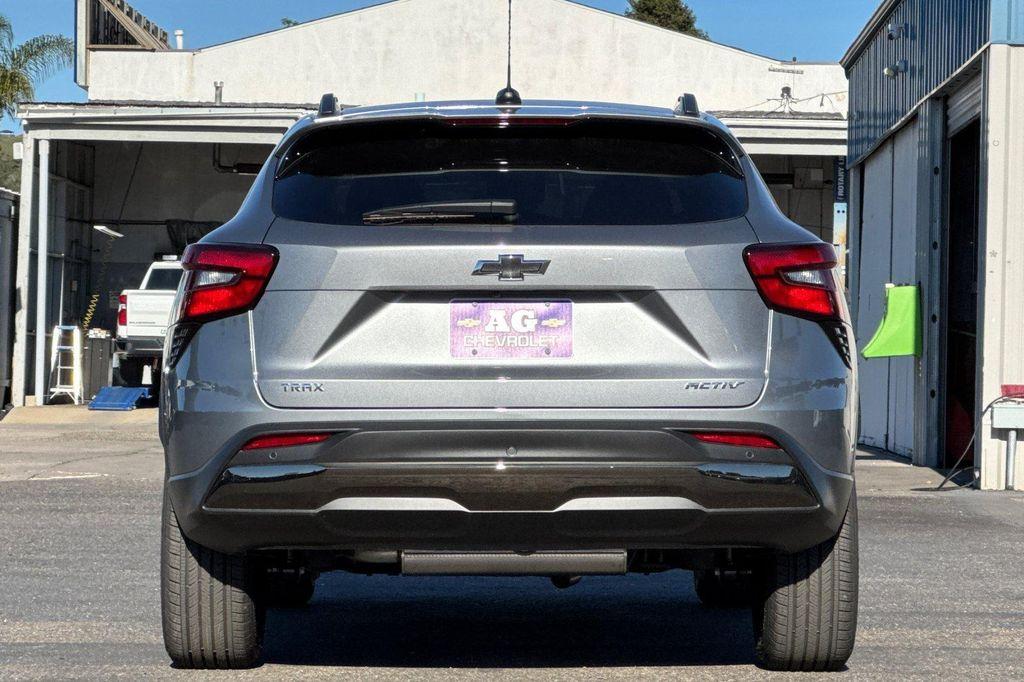new 2026 Chevrolet Trax car, priced at $26,660