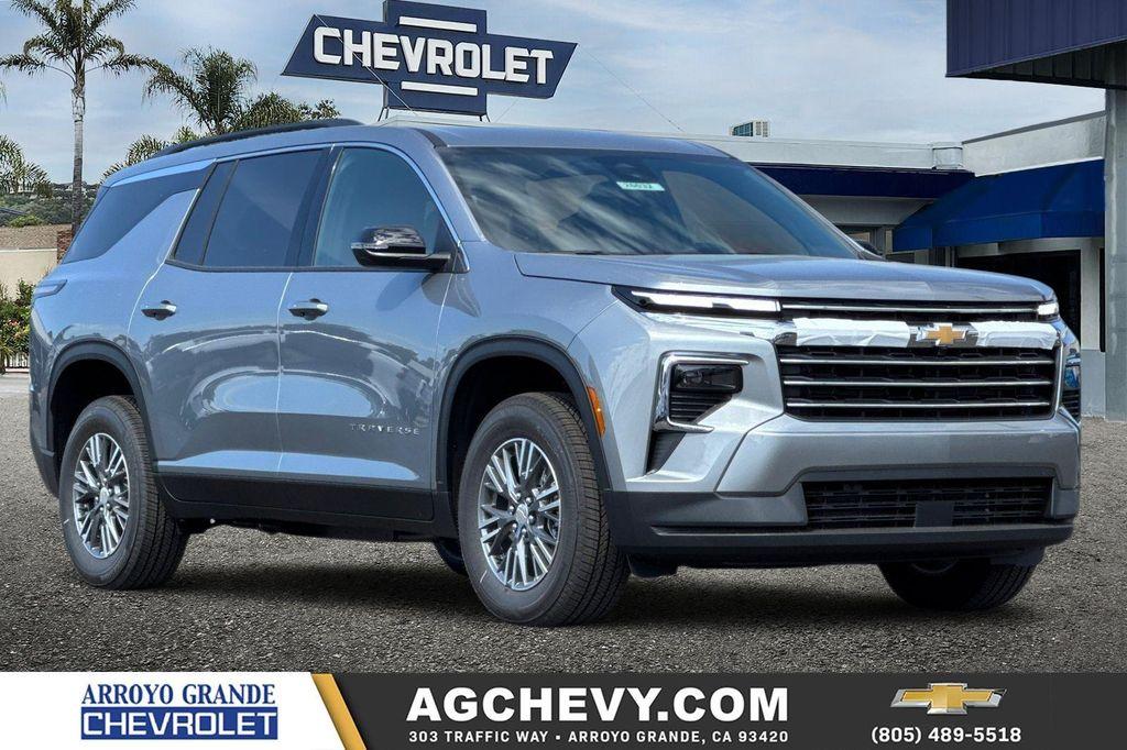 new 2026 Chevrolet Traverse car, priced at $42,263