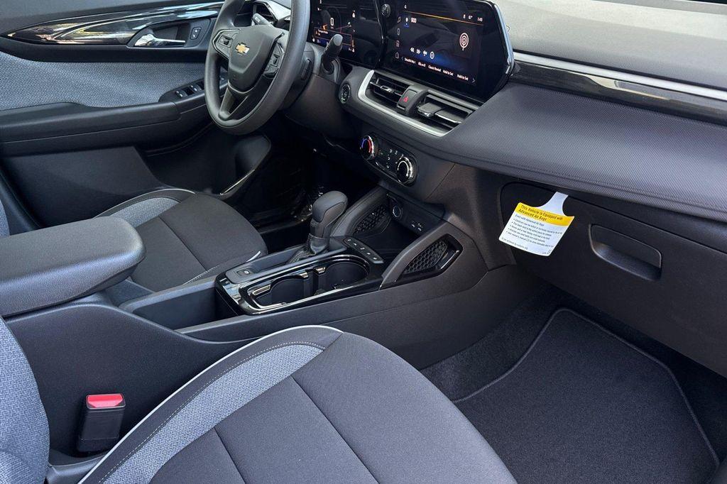new 2026 Chevrolet TrailBlazer car, priced at $23,947