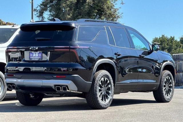 new 2025 Chevrolet Traverse car, priced at $50,105