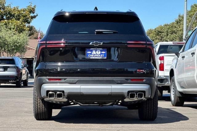 new 2025 Chevrolet Traverse car, priced at $50,105