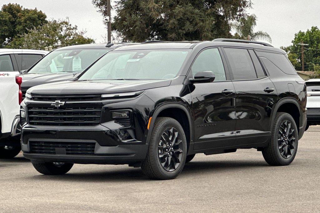 new 2026 Chevrolet Traverse car, priced at $49,415