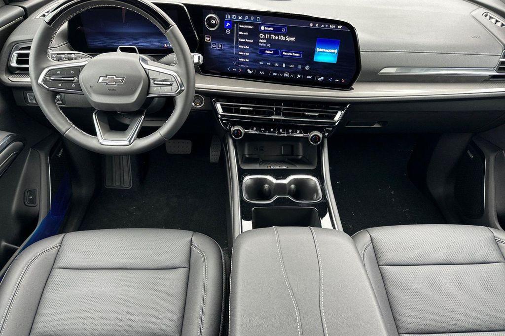 new 2026 Chevrolet Traverse car, priced at $49,415