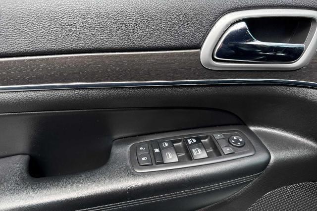 used 2018 Jeep Grand Cherokee car, priced at $24,500