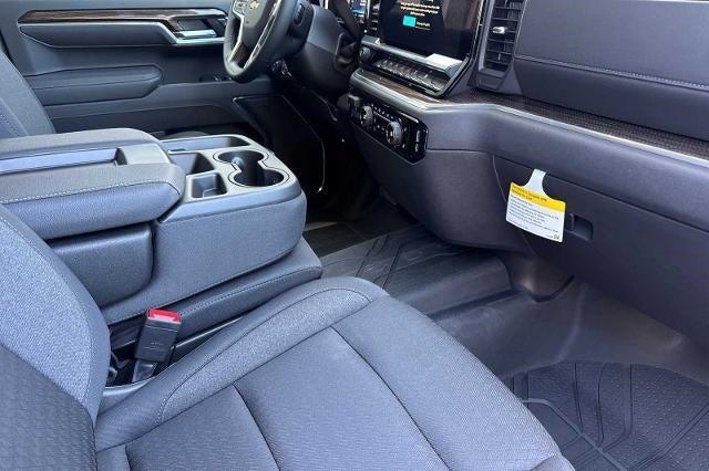 new 2025 Chevrolet Silverado 1500 car, priced at $48,695