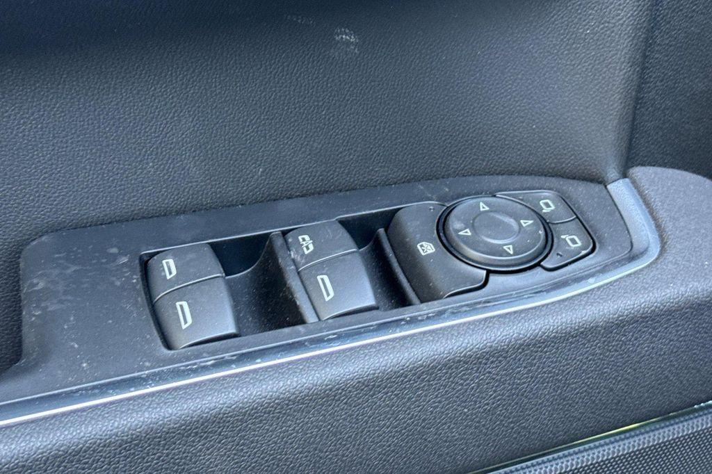 new 2025 Chevrolet Silverado 1500 car, priced at $45,459