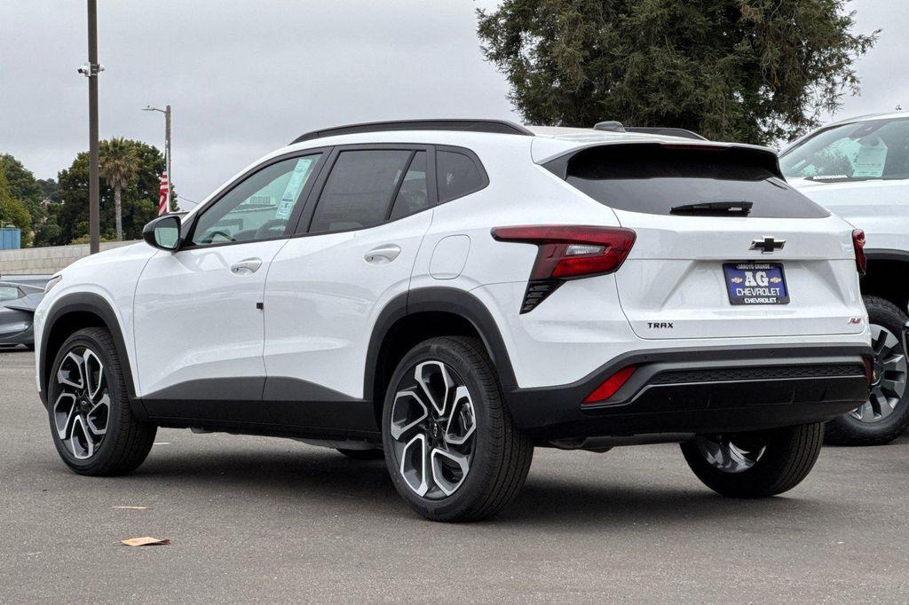 new 2025 Chevrolet Trax car, priced at $25,325
