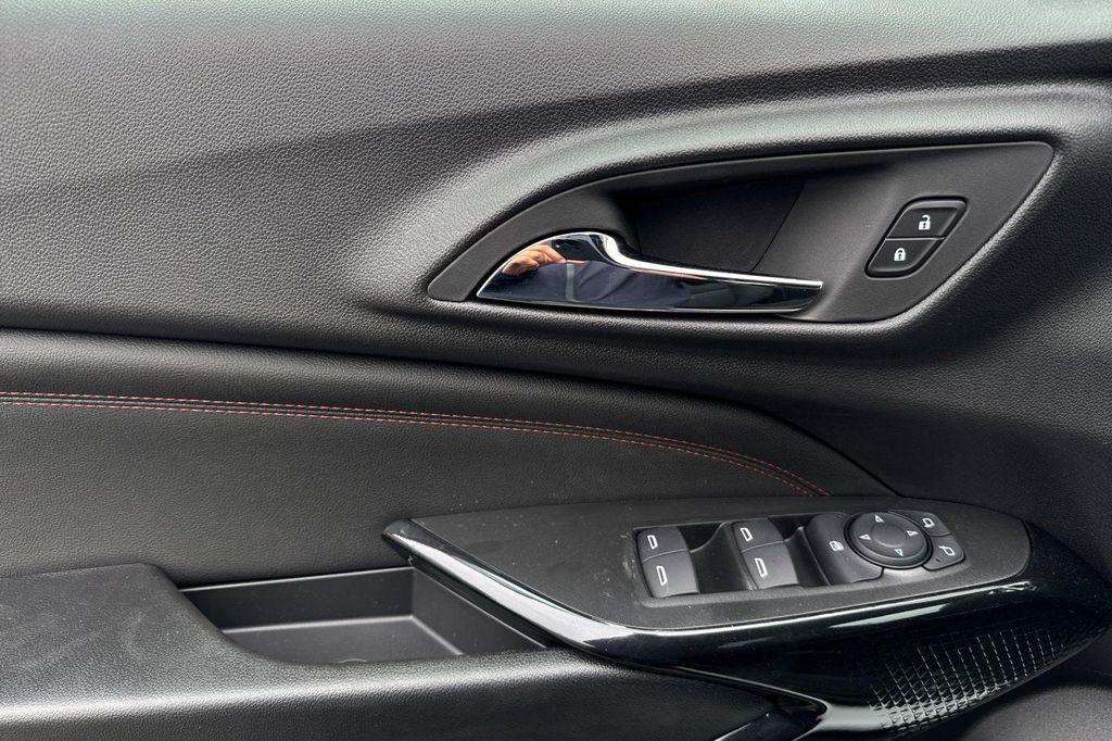 new 2025 Chevrolet Trax car, priced at $25,325