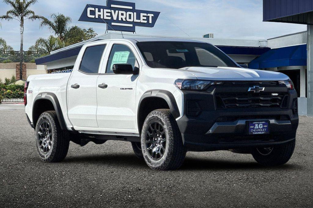 new 2026 Chevrolet Colorado car, priced at $43,895
