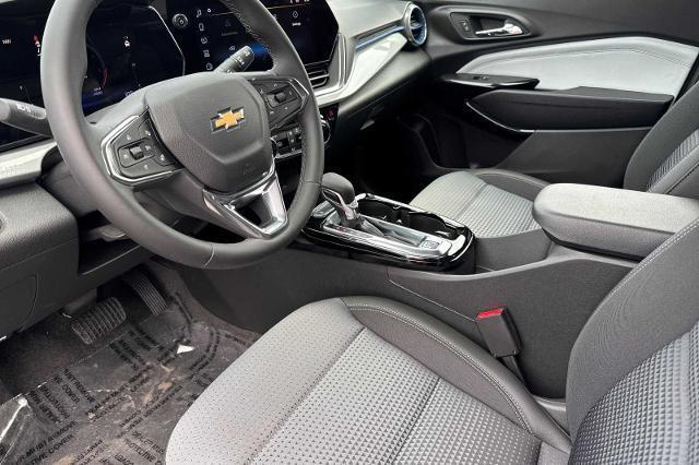 new 2025 Chevrolet Trax car, priced at $25,029