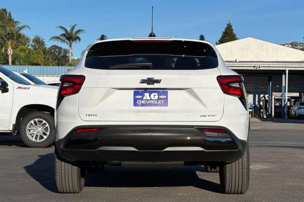 new 2026 Chevrolet Trax car, priced at $26,660