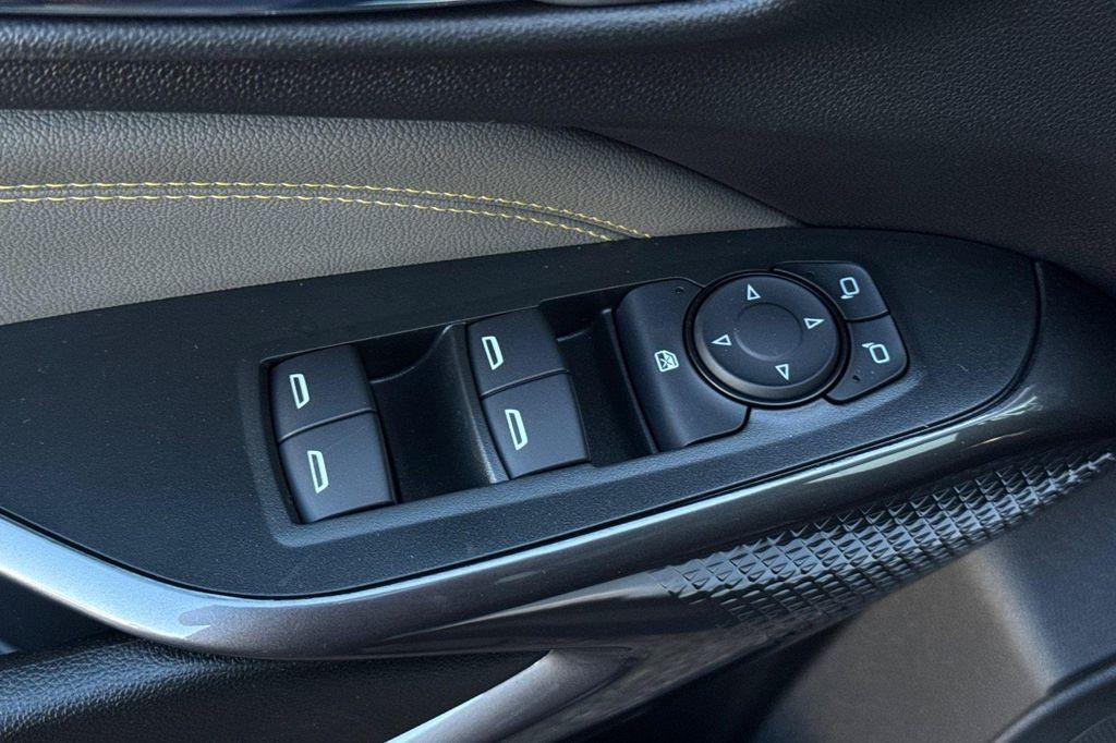 new 2026 Chevrolet Trax car, priced at $26,660