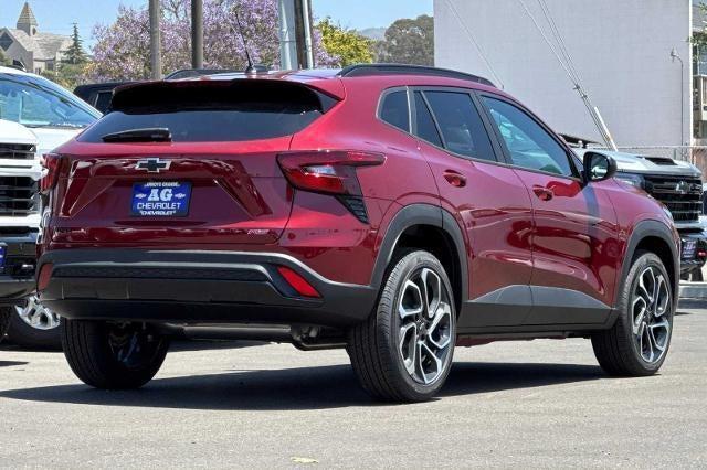 new 2025 Chevrolet Trax car, priced at $25,690