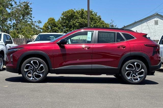 new 2025 Chevrolet Trax car, priced at $25,690